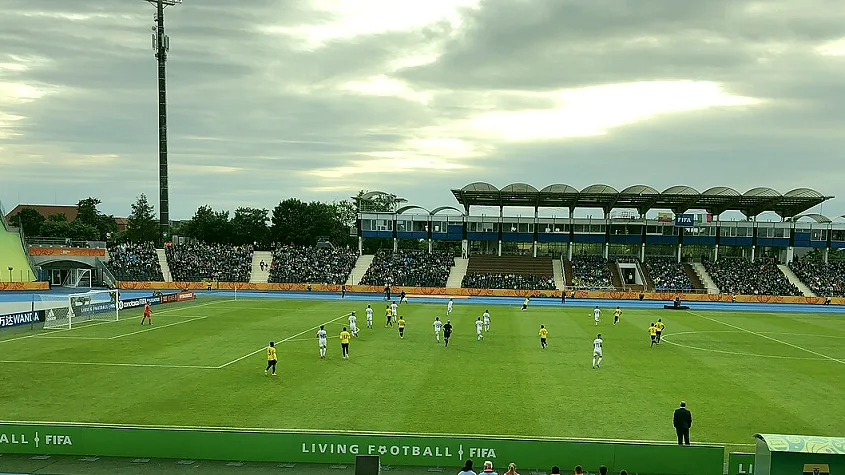 6686体育前线 赛季末那三行小字：排名规则怎样悄悄改写球队策略·数据台一手